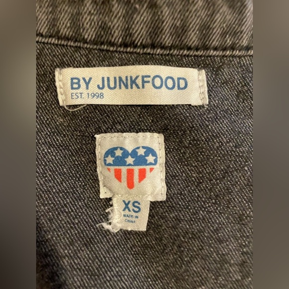 Def Leppard Unisex Jacket Faded Black Denim 80s Rock Hysteria Size XS - Picture 6 of 6